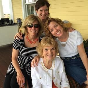 Meet your Posher, Eileen